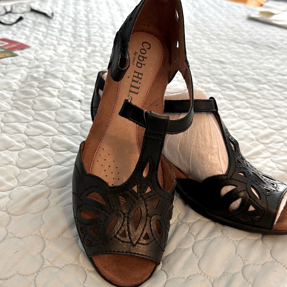 Cobb Hill  shoes